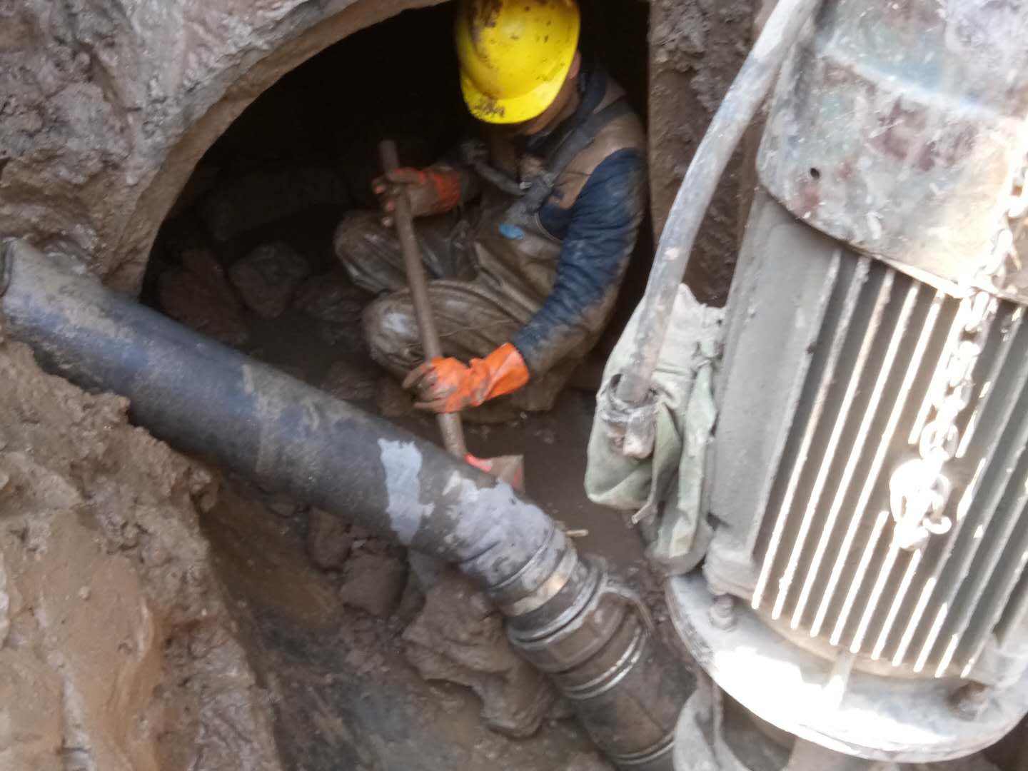 小板镇管道清淤