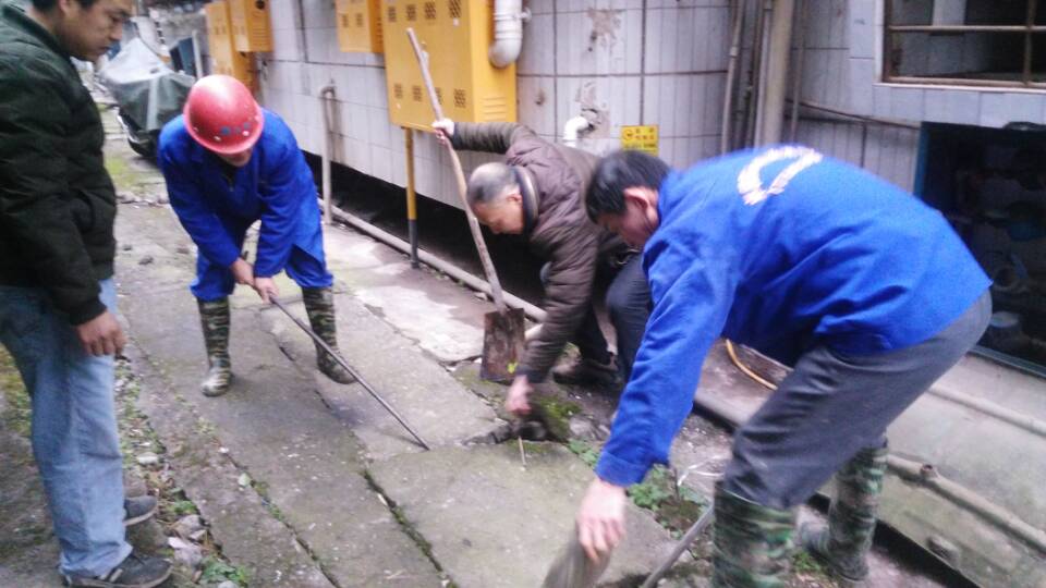 小板镇清掏化粪池、管道疏通一站式服务<高效><技术><可靠>